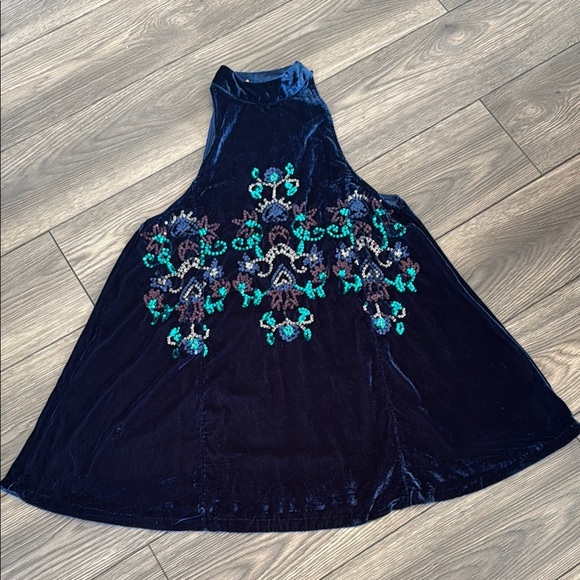 FREE PEOPLE Jill's Sequin Swing Velvet Dress in Blue Combo  Sz: XS - Picture 4 of 16